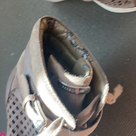 Michael Kors leather lace up and tie ankle boots - Picture 9 of 11